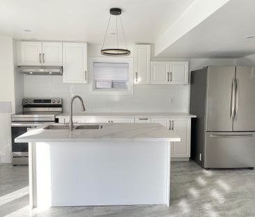 For Lease - 58 Briarfield Avenue, East Gwillimbury, Ontario - Photo 3