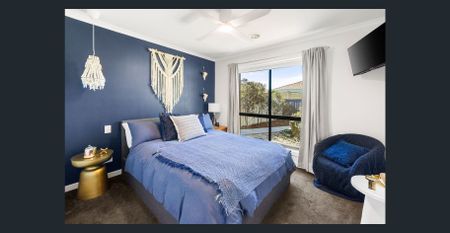 FOUR BEDROOM HOME - Photo 5