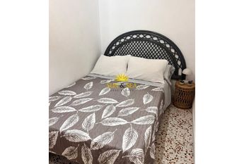 TWO-BEDROOM APARTMENT – TORREVIEJA