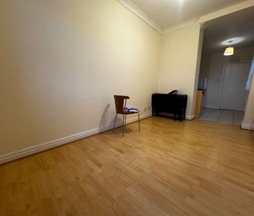 2 Bed Flat, Ground Floor, SO14 - Photo 1
