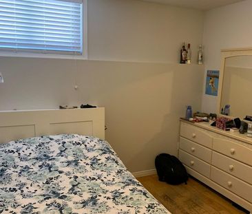 2 Borden Street - Photo 5