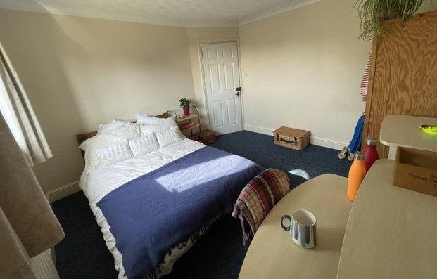 5 bedroom house share to rent - Photo 1