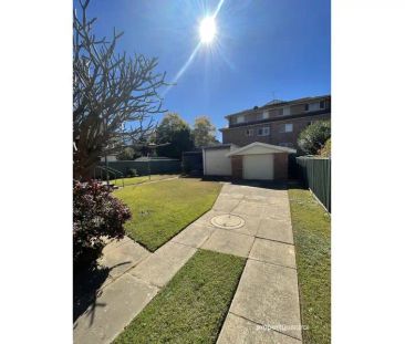 7 Vista Street, Penrith NSW 2750 - Photo 4