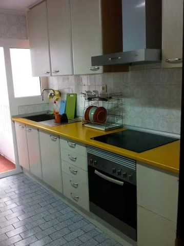 Carrer de la Ciutat de Mula, Valencia, Valencian Community 46021 - Photo 3