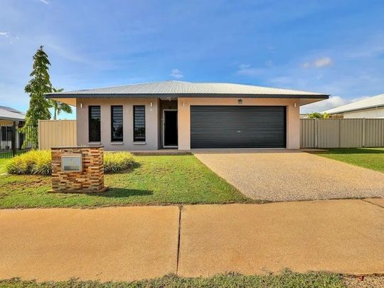FAMILY HOME IN JOHNSTON - Photo 1