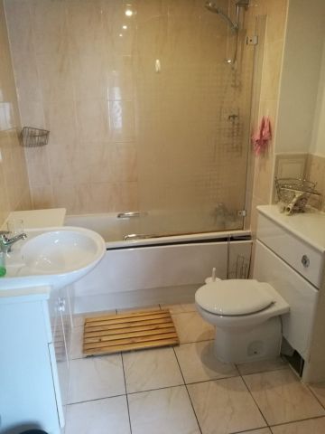 Room in a Shared Flat, Bridge Court, E14 - Photo 5