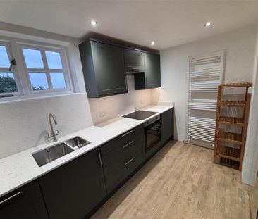 2 bedroom house to rent - Photo 3