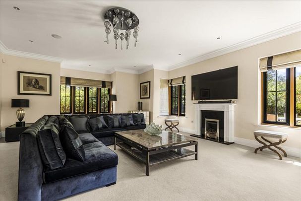 6 bedroom detached house to rent - Photo 1