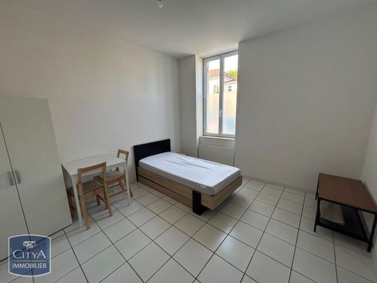 Location Appartement 1 pièce 16m² VILLENEUVE SUR LOT 47300 - Photo 1
