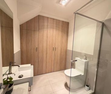 Modern 3-Bedroom Townhouse with Balcony, Ensuite & Double Parking - Photo 1