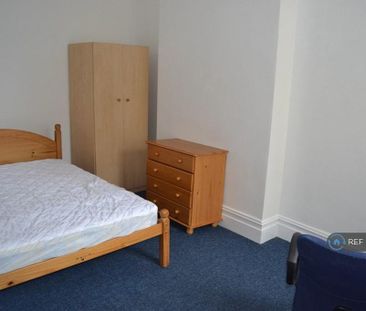 5 bedroom terraced house to rent - Photo 5