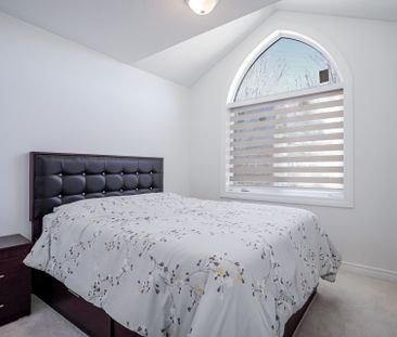 For Lease - 74 Amos Lehman Way, Whitchurch-Stouffville, Ontario - Photo 3