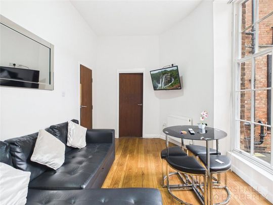 4 bedroom apartment to rent - Photo 1