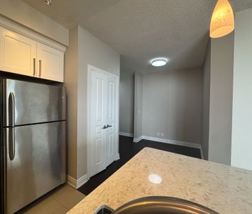 For Lease - 220 Burhamthorpe Road Unit# 2009, Mississauga, Ontario - Photo 6