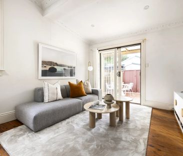 A Picturesque 1880s Cottage On The Park Fringe - Photo 4