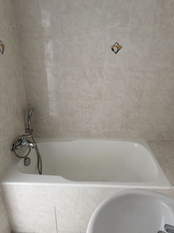 Location Appartement 2 pièces 35m² ST MAUR DES FOSSES 94210 - Photo 5