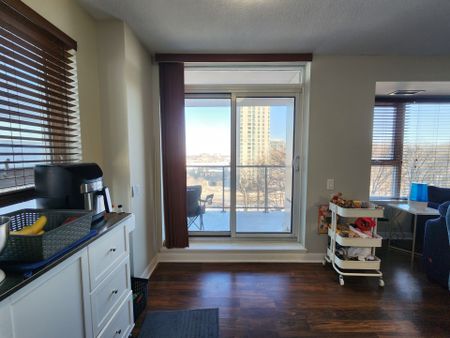 For Lease - 25 Town Centre Court Unit# 1002, Toronto, Ontario - Photo 2