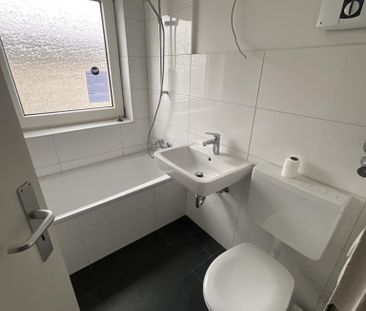 Bezugsfertige Charmante 3-Zimmerwohnung mit Balkon - Photo 5