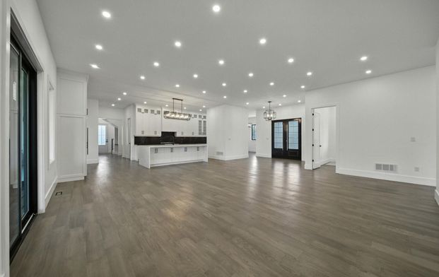 For Lease - 80 Birch Crescent, Kawartha Lakes, Ontario - Photo 1