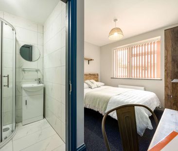 OX Living is proud to present this high-quality 9-bedroom co-living... - Photo 6