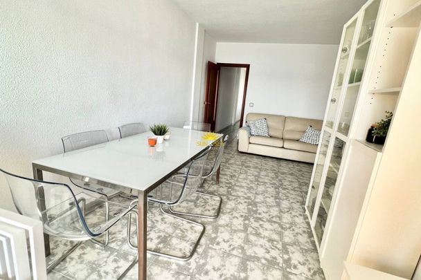 FIRST LINE RENT IN TORREVIEJA - ALICANTE - Foto 1