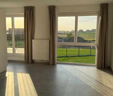 Appartement te huur in Mourcourt voor € 1.050 met 2 slaapkamers - Photo 3