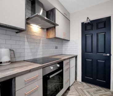 A Wonderful Shared House for Rent in Peterborough - Photo 1