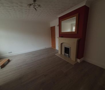 4 bedroom semi-detached house to rent - Photo 1