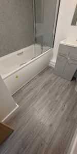 Market Street, Oakengates (A) - £725 pcm - Photo 3