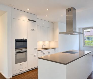 Grosszügige 3.5-Zimmer-Wohnung mit hochwertigem Ausbaustandard in K... - Photo 1