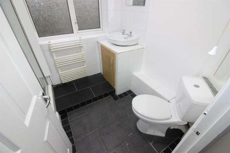 Devon Road, Willenhall, WV13 - Photo 2