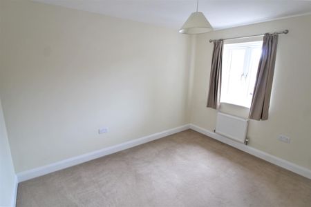 Milbourne Way, Chippenham, SN15 - Photo 2