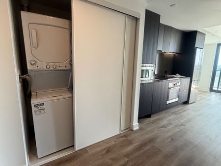 For Lease - 89 Dundas Street Unit# 1612, Mississauga, Ontario - Photo 3