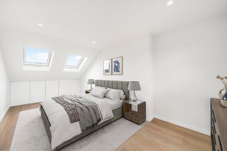 4 bedroom terraced house to rent - Photo 2