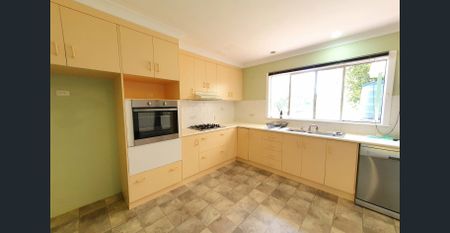 Country Living with A View - Photo 2