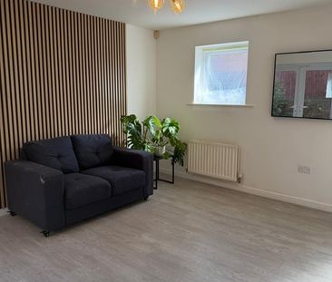 3 Bed Detached House, Kenninghall View, S2 - Photo 5