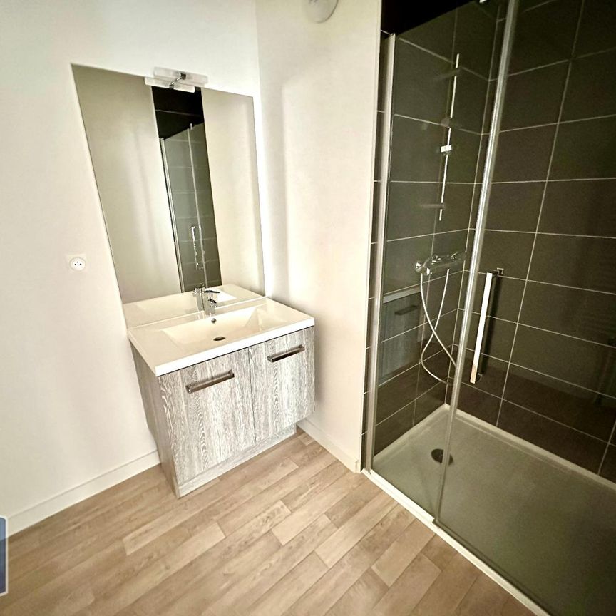 Location Appartement 3 pièces 62m² MAROMME 76150 - Photo 1