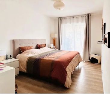 Location Appartement 4 pièces 100m² CAGNES SUR MER 06800 - Photo 4