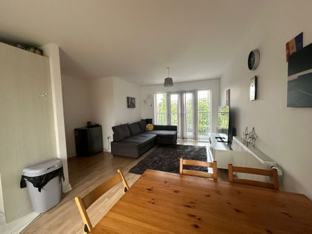 2 bedroom apartment to rent - Photo 5