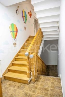 Vila spatioasa cu 12 camere | langa padure | 1775 mp teren | ID:3246003 - Fotografie 1