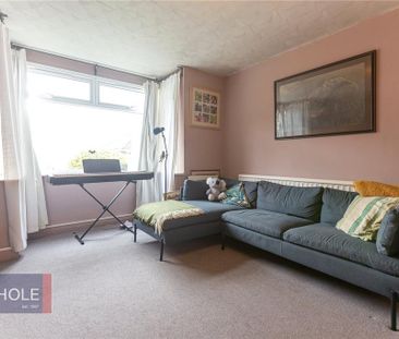 4 bedroom semi-detached house to rent - Photo 1