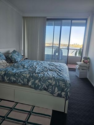 Abbotsford - Photo 1