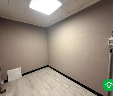 Gelijkvloerse woning met 3 slaapkamers, dubbele garage en tuin - Photo 4