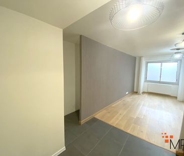 Location Appartement 3 pièces 53m² - Photo 2