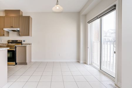 For Lease - 40 Bruton Street, Thorold, Ontario - Photo 2