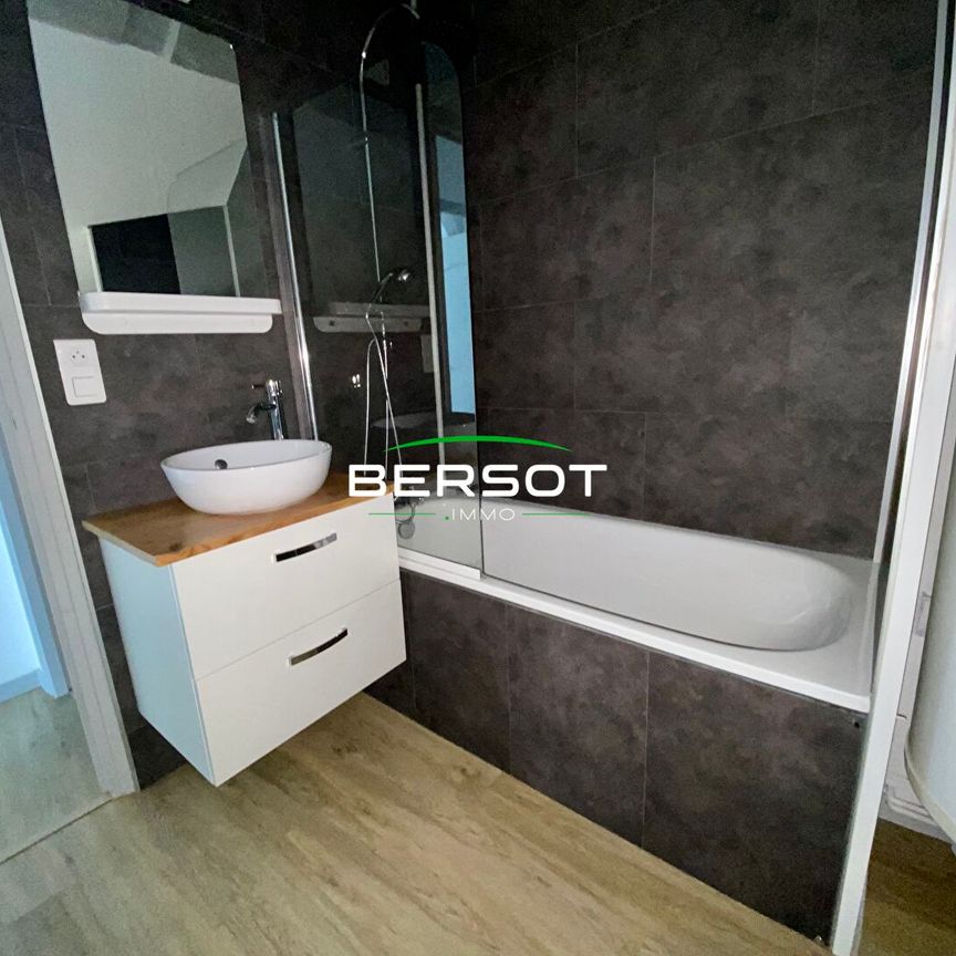 Appartement T2 à louer au centre-ville de Baume-les-Dames - Photo 1