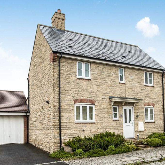 4 bedroom detached house to rent - Photo 1