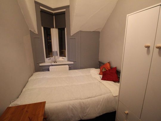 Rooms Available - Opposite Sunderland Royal Hospital - Photo 1