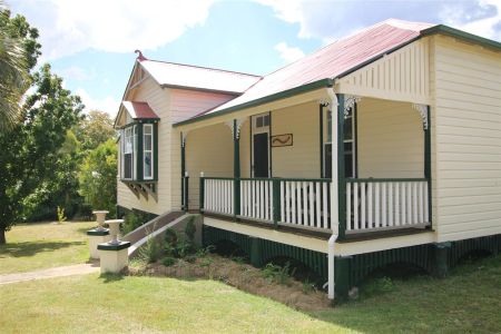 76 Martin Street, 2372, Tenterfield Nsw - Photo 5