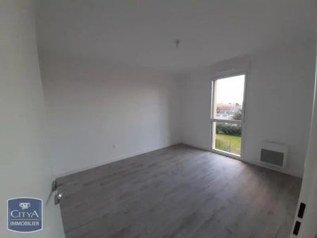 Appartement à louer 2 pièces 41.87m² - Photo 2